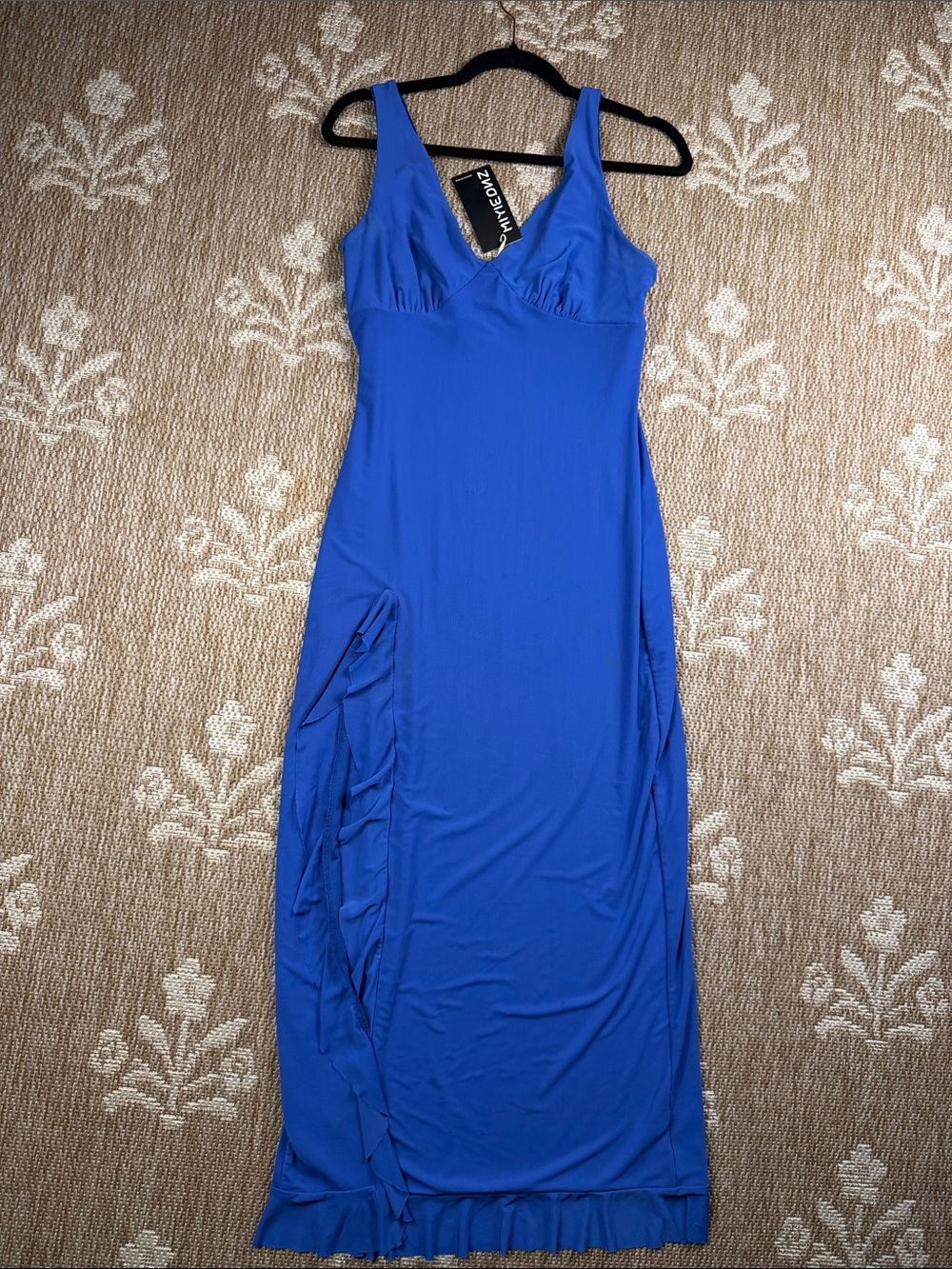 NWT Miyiednz. Blue Sleeveless V‑Neck Maxi Dress